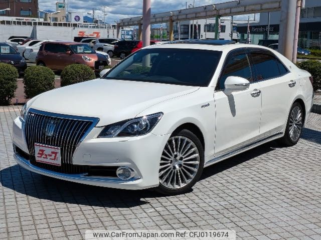 toyota crown-majesta 2015 -TOYOTA--Crown Majesta DAA-GWS214--GWS214-6008670---TOYOTA--Crown Majesta DAA-GWS214--GWS214-6008670- image 1