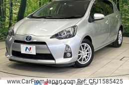 toyota aqua 2012 CFJ1585425