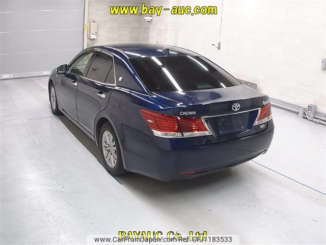 toyota crown 2013 CFJ1183533 image 2