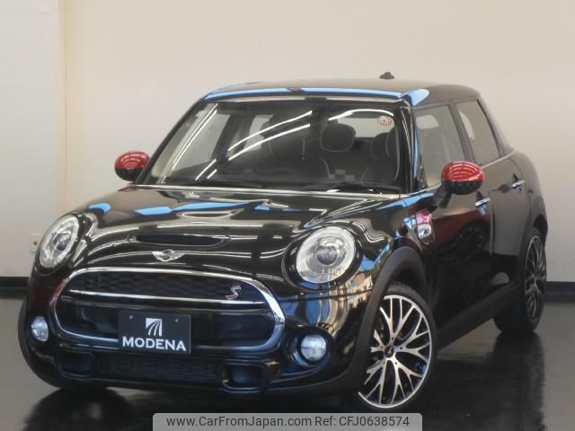 mini mini-others 2016 quick_quick_XS20_WMWXS720502C51048 image 1