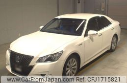 toyota crown 2013 CFJ1715821
