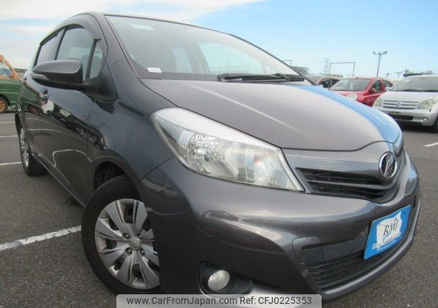 toyota vitz 2012 REALMOTOR_Y2024090116F-21 image 2