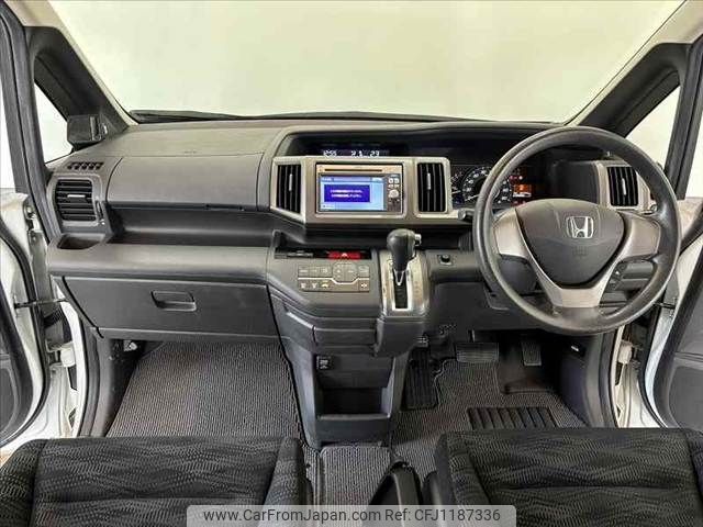 honda stepwagon 2012 -HONDA--Stepwgn DBA-RK1--RK1-1301380---HONDA--Stepwgn DBA-RK1--RK1-1301380- image 2