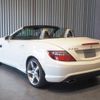 mercedes-benz slk-class 2014 quick_quick_172448_WDD1724482F101415 image 9