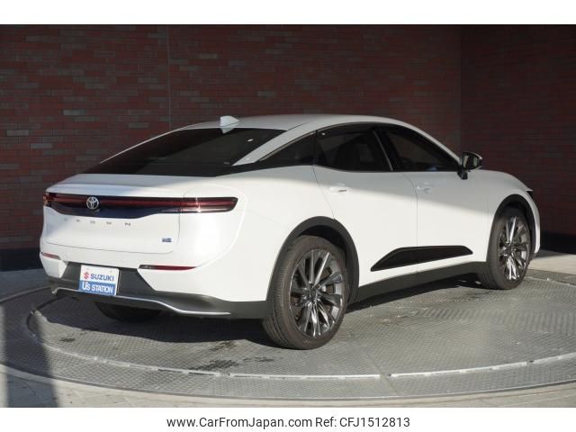 toyota crown 2023 CFJ1512813 image 2