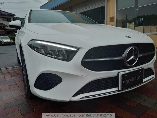 mercedes-benz a-class 2024 CFJ1852715 image 2