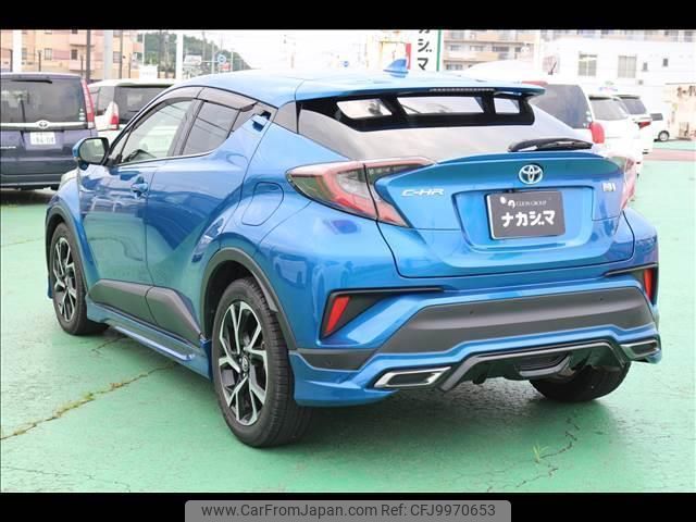 toyota c-hr 2017 quick_quick_DAA-ZYX10_ZYX10-2060934 image 2