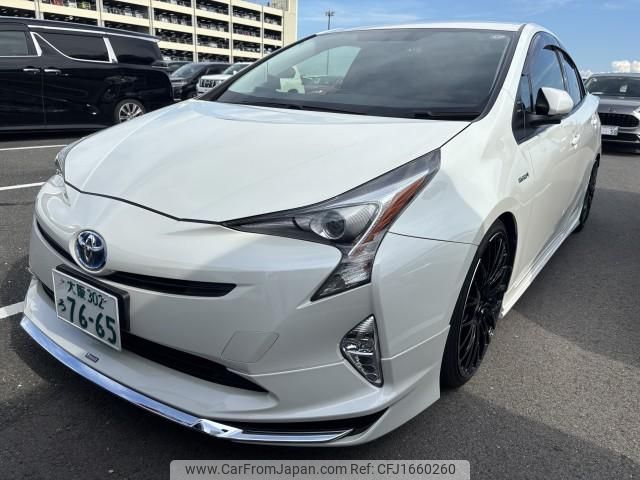 toyota prius 2017 CFJ1660260 image 1