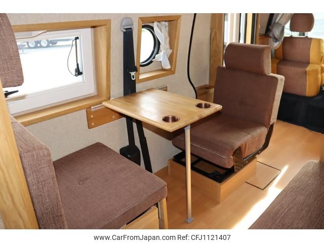 toyota hiace-van 2023 GOO_JP_700070848530250504001 image 1
