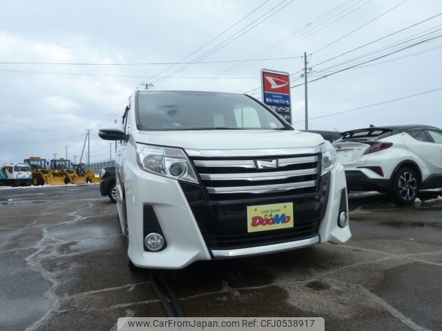 toyota noah 2015 -TOYOTA--Noah DBA-ZRR85W--ZRR85-0026582---TOYOTA--Noah DBA-ZRR85W--ZRR85-0026582- image 1