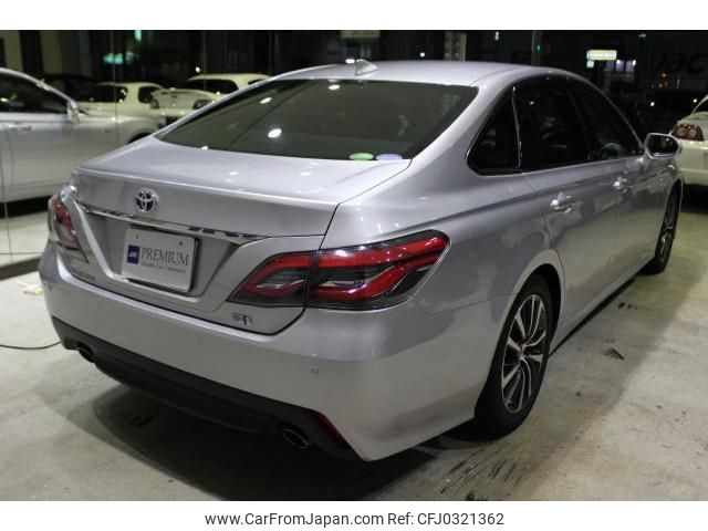 toyota crown-hybrid 2018 quick_quick_6AA-AZSH20_1021707 image 2