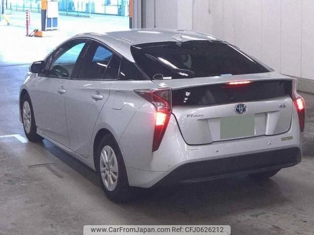 toyota prius 2018 quick_quick_DAA-ZVW50_ZVW50-8077202 image 2