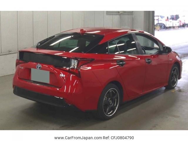 toyota prius 2019 quick_quick_ZVW51_6124659 image 2