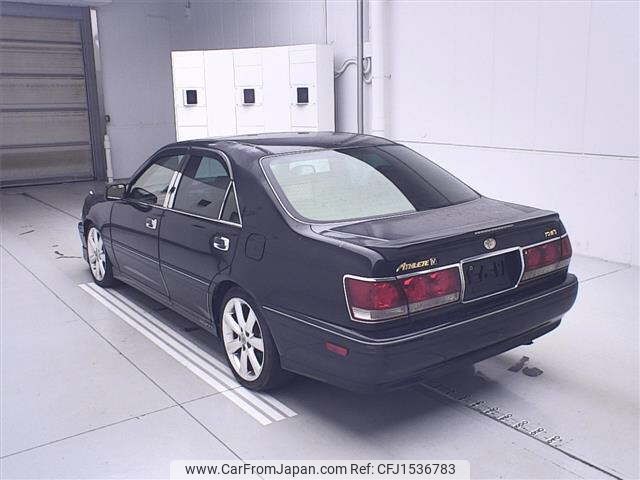 toyota crown 2002 CFJ1536783 image 2
