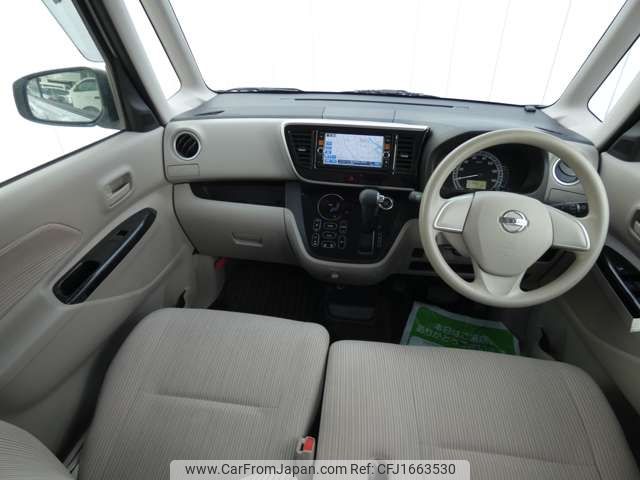 nissan dayz-roox 2014 CFJ1663530 image 2