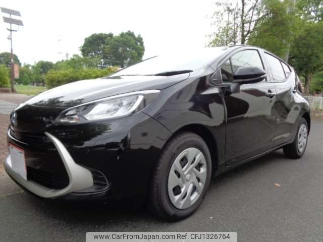 toyota aqua 2022 -TOYOTA--AQUA 6AA-MXPK11--MXPK11-2084923---TOYOTA--AQUA 6AA-MXPK11--MXPK11-2084923- image 1