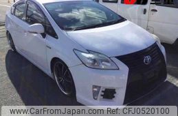 toyota prius 2013 -TOYOTA--Prius ZVW30-5657798---TOYOTA--Prius ZVW30-5657798-