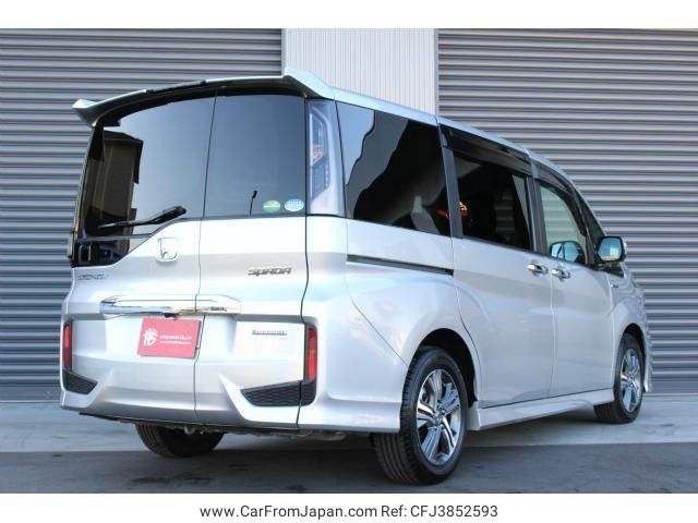 Honda stepwgn spada 2018