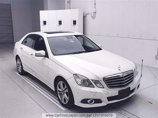 mercedes-benz e-class 2010 -MERCEDES-BENZ--Benz E Class 212054C--2A044832---MERCEDES-BENZ--Benz E Class 212054C--2A044832- image 1