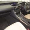 lexus is 2018 CFJ1610214 image 5