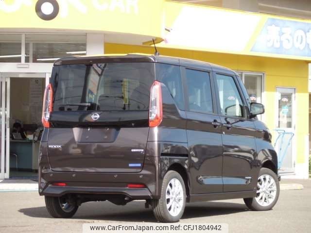 nissan roox 2022 CFJ1804942 image 2