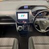 toyota voxy 2018 quick_quick_ZRR85W_ZRR85-0104097 image 2
