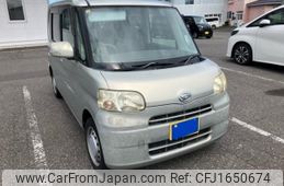 daihatsu tanto 2010 CFJ1650674