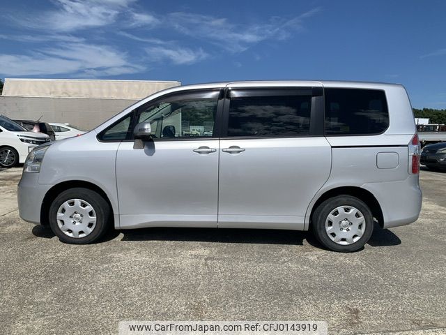 toyota noah 2008 NIKYO_XK51633 image 2