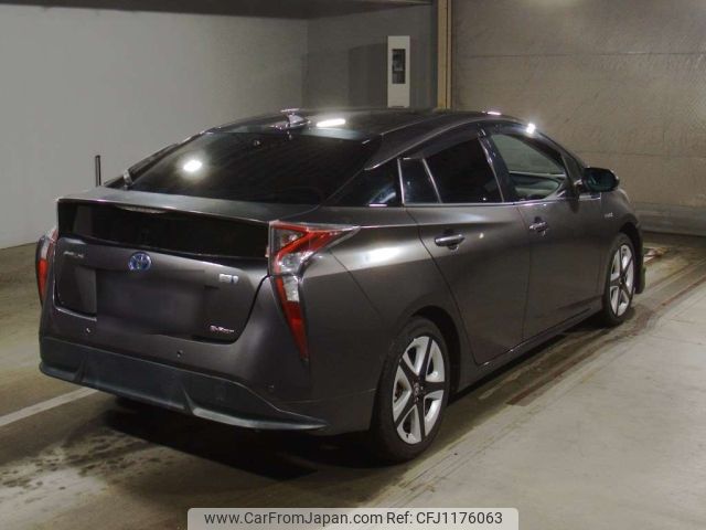 toyota prius 2016 -TOYOTA--Prius ZVW55-8033162---TOYOTA--Prius ZVW55-8033162- image 2