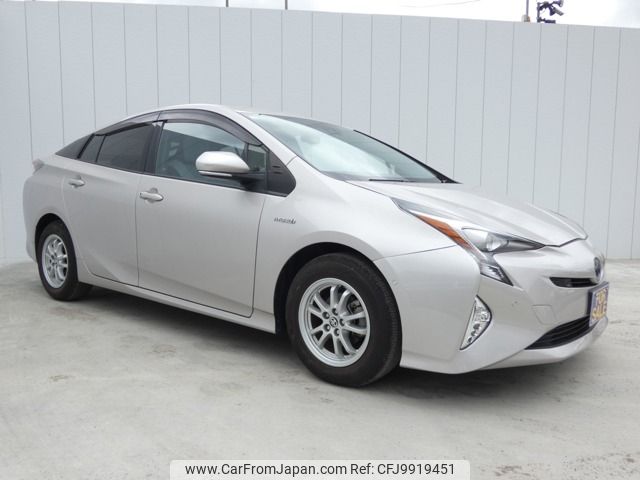 toyota prius 2016 -TOYOTA--Prius DAA-ZVW51--ZVW51-8016405---TOYOTA--Prius DAA-ZVW51--ZVW51-8016405- image 1