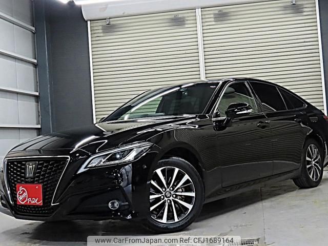 toyota crown 2020 CFJ1689164 image 1