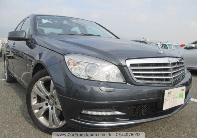 mercedes-benz c-class 2010 REALMOTOR_RK2020010312M-17 image 2