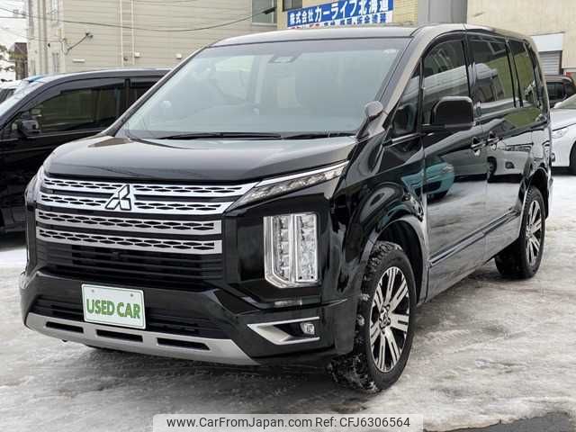 Mitsubishi delica d5 2019