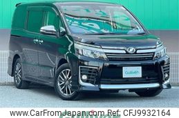 toyota voxy 2017 -TOYOTA--Voxy DBA-ZRR80W--ZRR80-0331712---TOYOTA--Voxy DBA-ZRR80W--ZRR80-0331712-