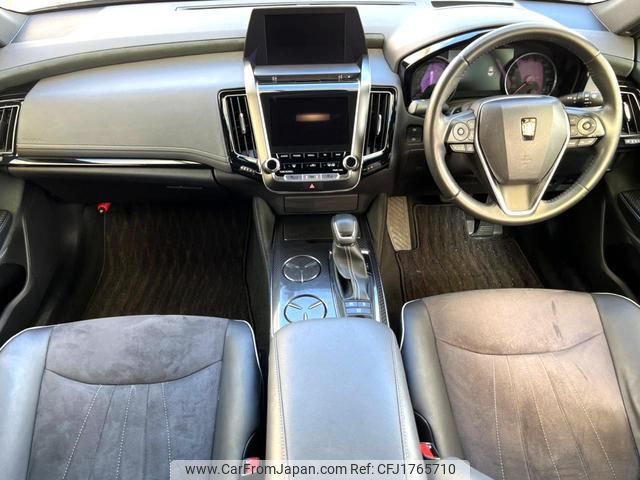 toyota crown-hybrid 2018 CFJ1765710 image 2