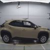 toyota yaris-cross 2021 CFJ1813324 image 2