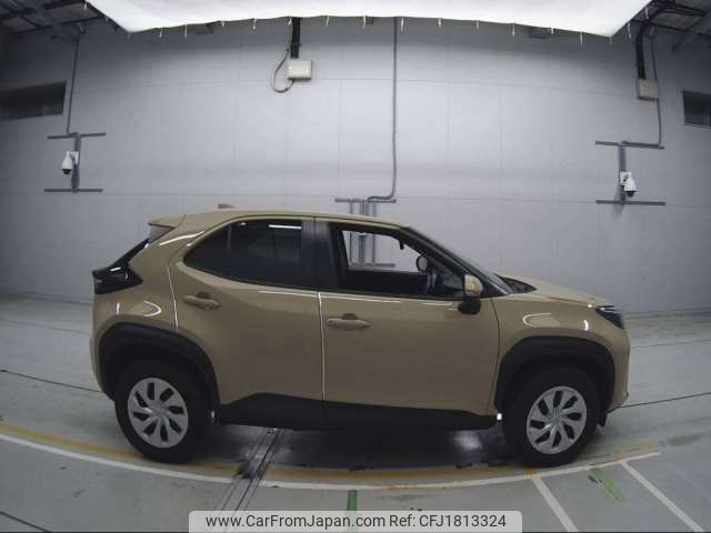 toyota yaris-cross 2021 CFJ1813324 image 2