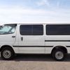 toyota hiace-van 2003 REALMOTOR_N2024060017F-12 image 10