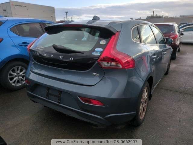 volvo v40 2013 -VOLVO--Volvo V40 DBA-MB4164T--YV1MV485BD2025719---VOLVO--Volvo V40 DBA-MB4164T--YV1MV485BD2025719- image 2