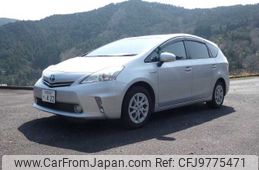 toyota prius-α 2011 2.50205E+11