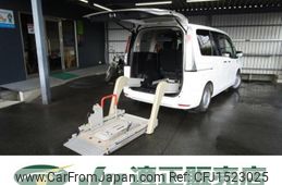 nissan serena 2013 CFJ1523025