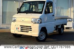 mitsubishi minicab-truck 2013 CFJ1787986