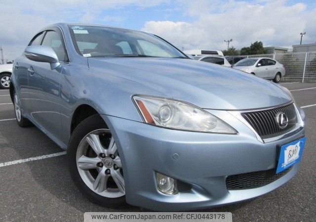 lexus is 2009 REALMOTOR_Y2024090259F-21 image 2