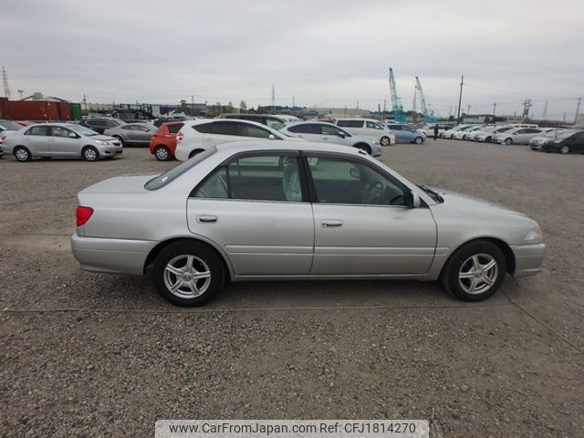 toyota carina 2001 CFJ1814270 image 1