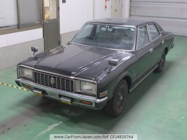本物の 1975 Toyota Crown MS90 - Car Price $4,146 ウイスキー