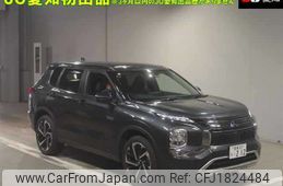 mitsubishi outlander-phev 2024 CFJ1824484