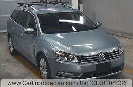 volkswagen passat-variant 2014 -VOLKSWAGEN--VW Passat Variant WVWZZZ3CZEE094285---VOLKSWAGEN--VW Passat Variant WVWZZZ3CZEE094285-