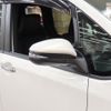 toyota noah 2018 -TOYOTA--Noah DBA-ZRR85W--ZRR85-0102440---TOYOTA--Noah DBA-ZRR85W--ZRR85-0102440- image 22