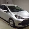 toyota aqua 2022 -TOYOTA--AQUA 6AA-MXPK11--MXPK11-2047702---TOYOTA--AQUA 6AA-MXPK11--MXPK11-2047702- image 4