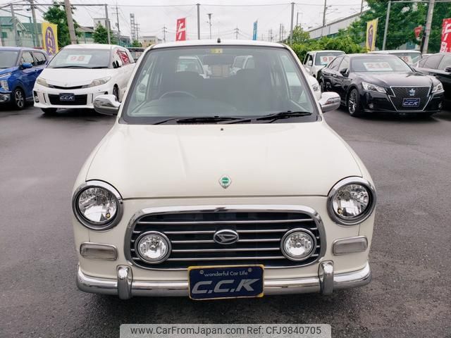 daihatsu mira-gino 2004 GOO_JP_700102024930240530001 image 2